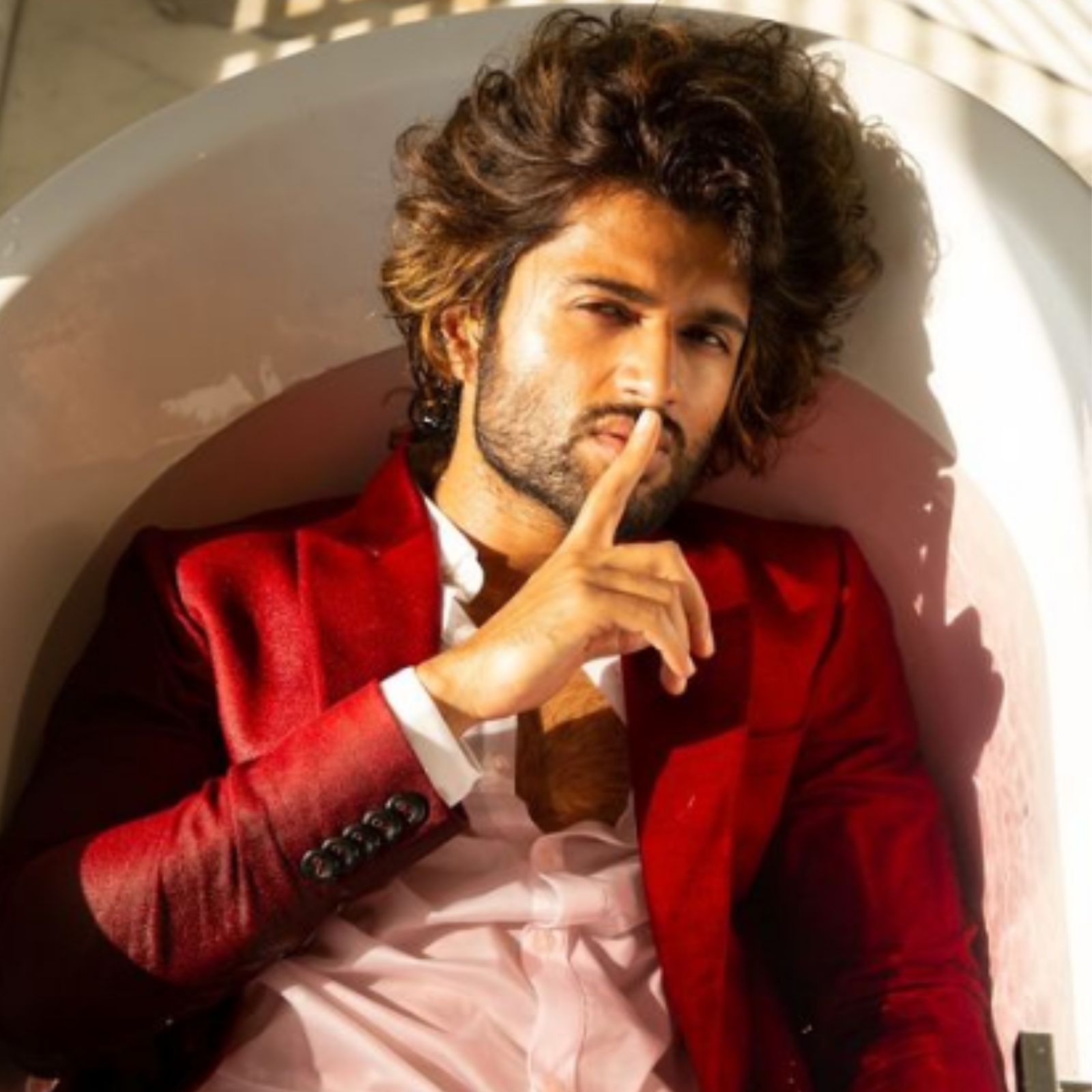 Celebrity Education Qualification: Vijay Deverakonda is a Commerce  Graduate, Pressured by Family to Pursue MBA