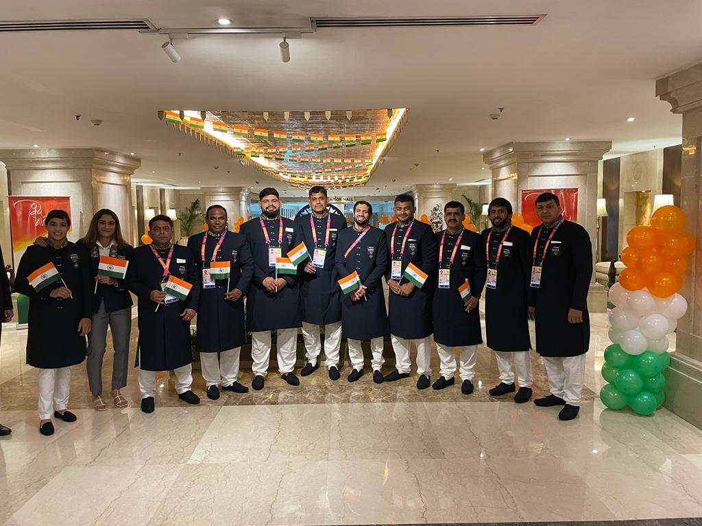 India's CWG 2022 Medal Winners Meet Prime Minister Narendra Modi In Pics News18