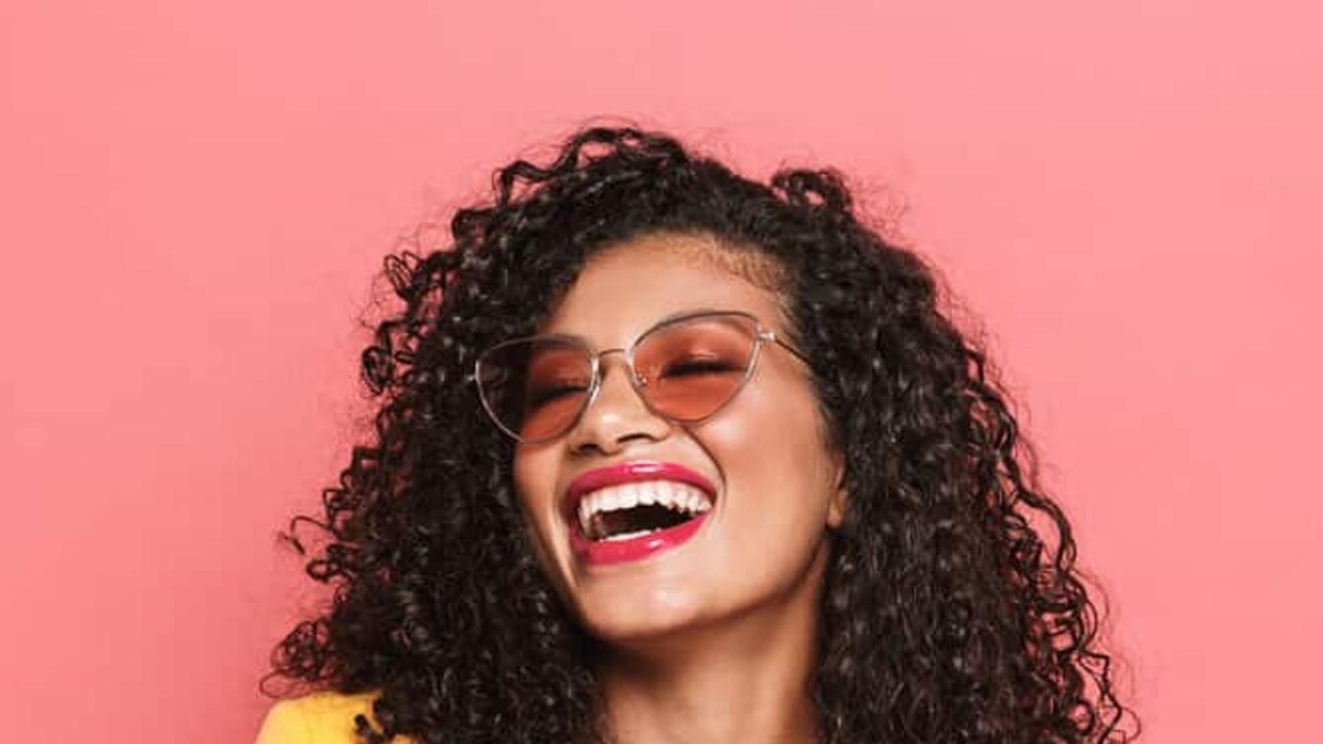 Learn From An Expert How To Take Care Of Your Curls While Travelling