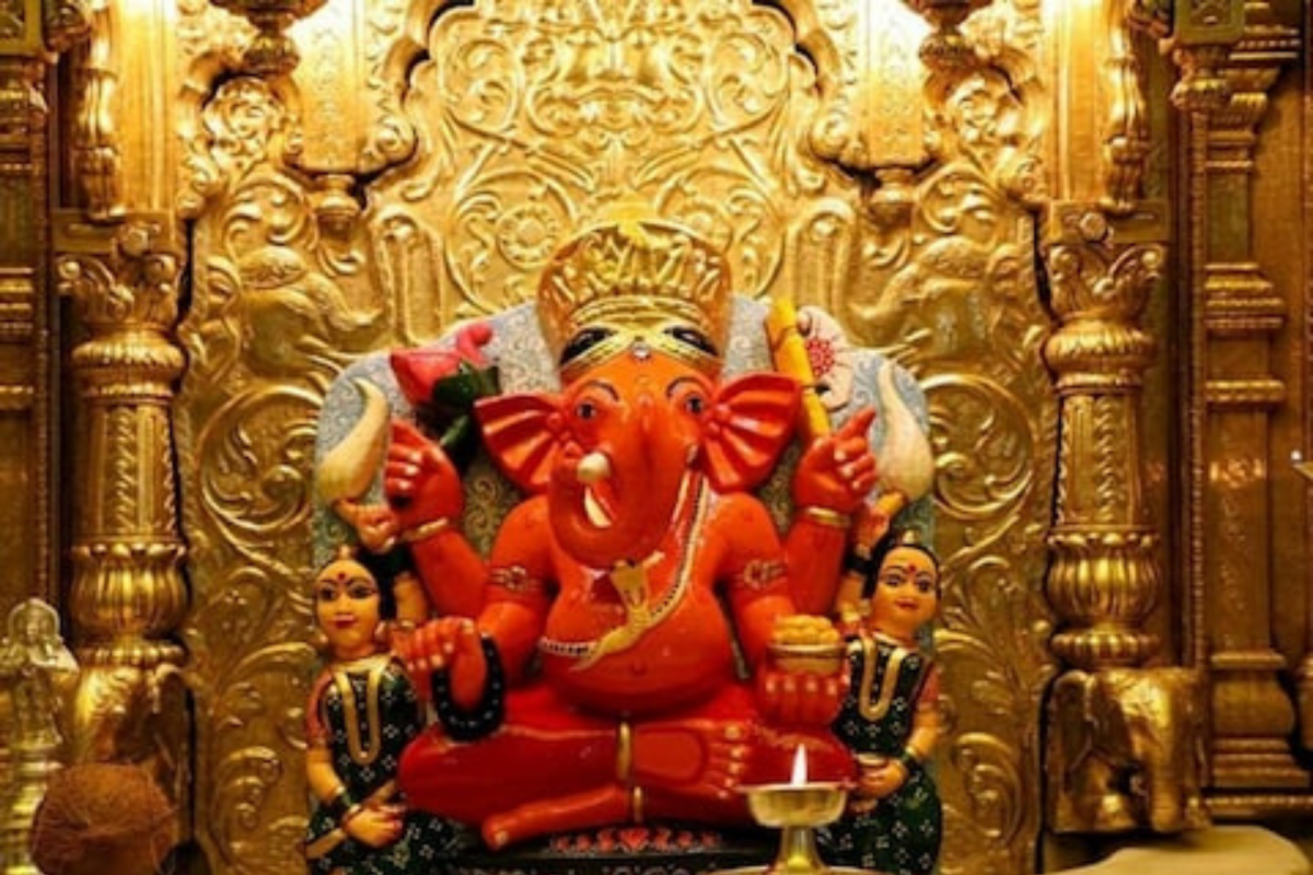3 Interesting Facts About Siddhivinayak Temple We Bet You Didn't Know