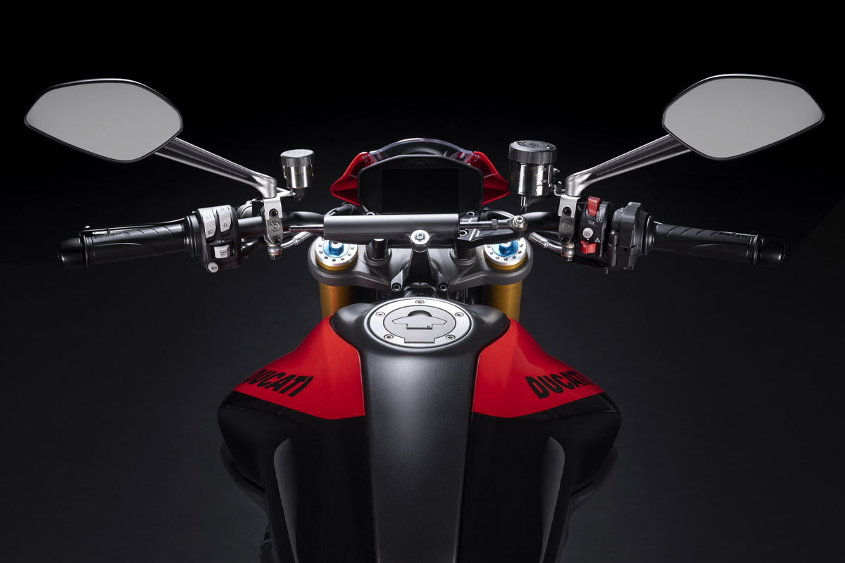 ducati monster 2023 black