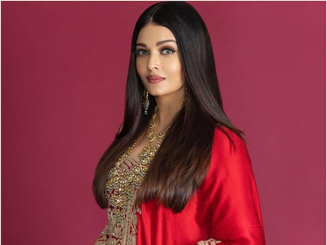 Aishwarya Rai Bachchan, who made her acting debut with Mani ratnam's film Iruvar, is working with the filmmaker for the 4th time in Ponniyin Selvan 1. 