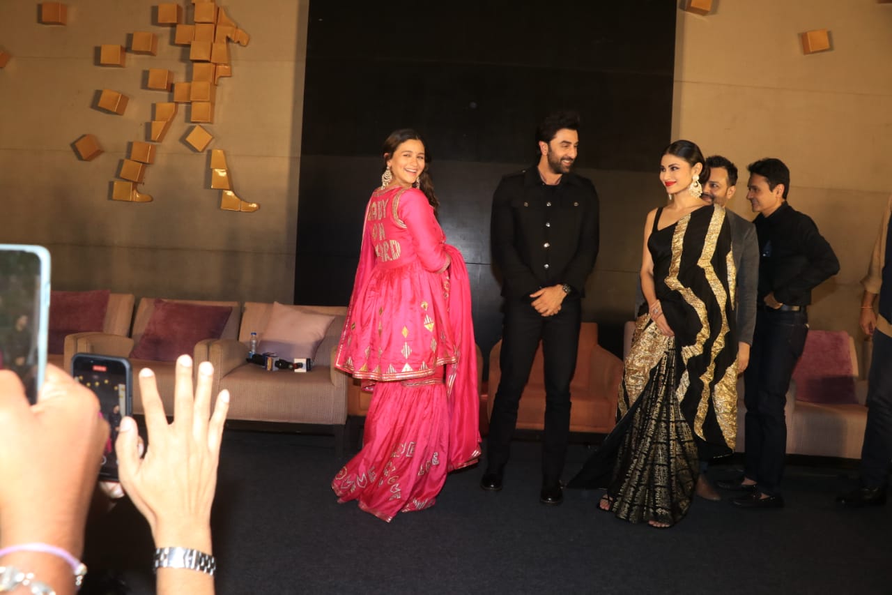 Alia Bhatt, Ranbir Kapoor and Mouni Roy look lovely.
