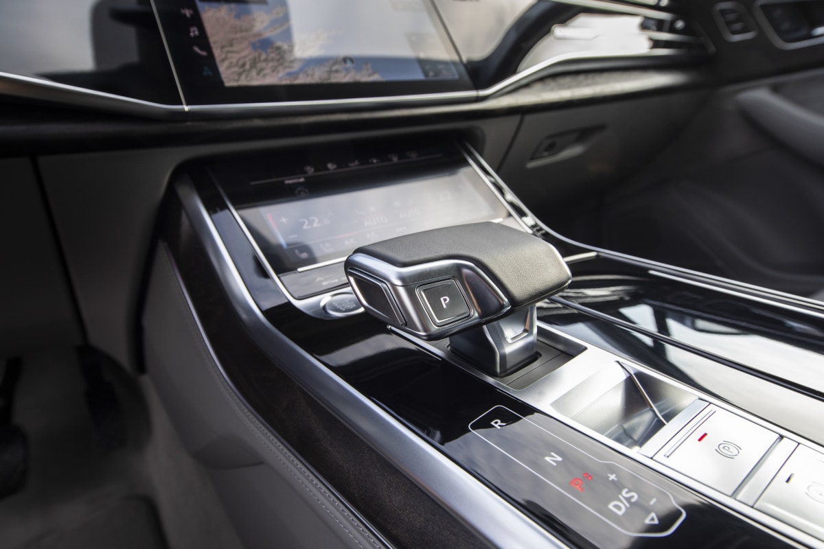 audi-q7-in-pics-see-design-features-interior-and-more-in-detail-news18