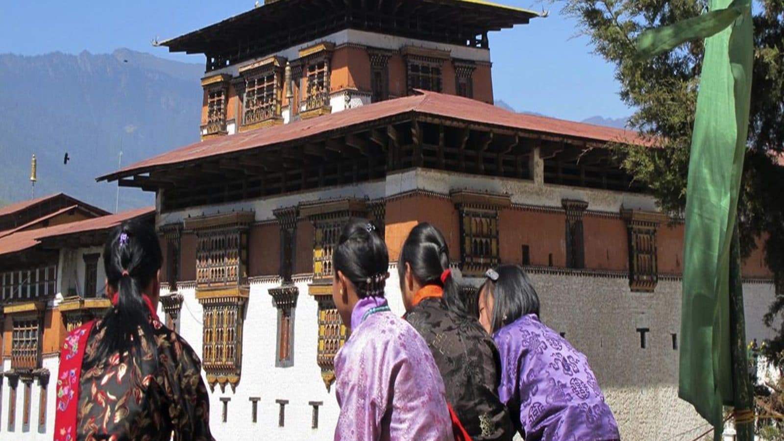 Бутан индия. Бутан. Бутан 1970 столица.