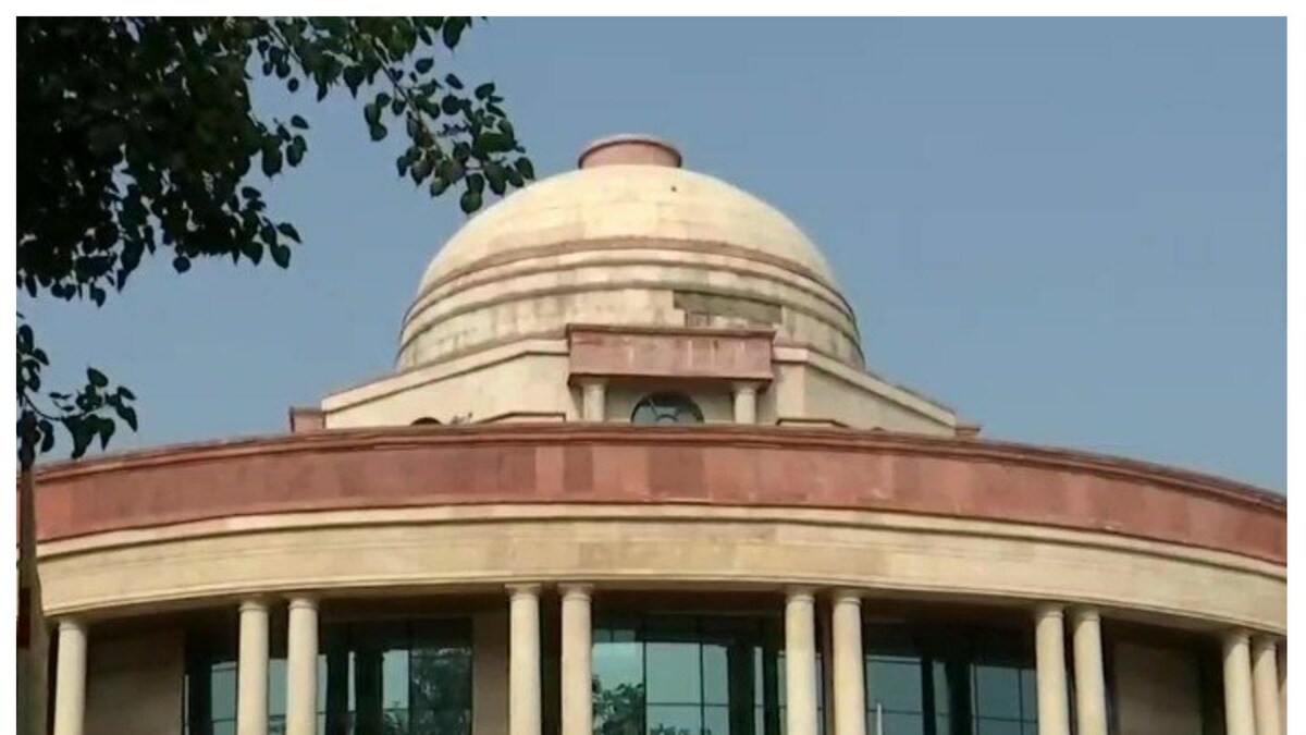 Queen Elizabeth’s Demise India Observes State Mourning, National Flags