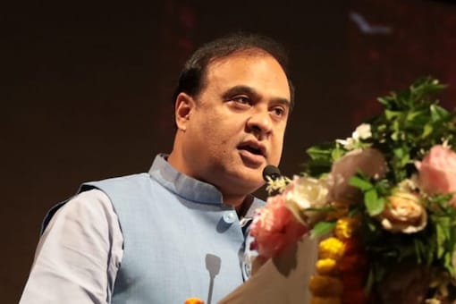 Assam Chief Minister Himanta Biswa Sarma attacked Rahul Gandhi over his 'habit' when it comes to polls. (Image: Twitter/File) 
