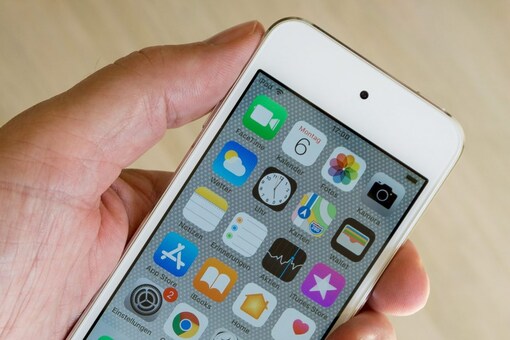 Apple has issued a new update for its older devices