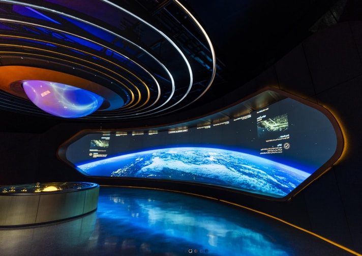 The Museum of the Future is nothing like an ordinary museum, termed as a ‘living museum’, the venue incorporates elements of traditional exhibitions, immersive theatres, and themed attractions to explore the evolution of society, science and technology in the coming decades.