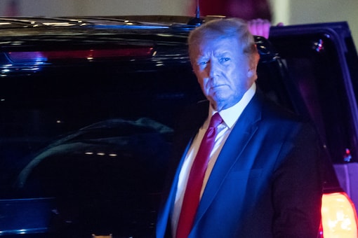 DOJ ѧ ӡѴ طó 100 ѹ֡ͧ¡èṡ觴֧ҨҡԹ Mar-a-Lago ͧ Donald Trump (Ҿ: Reuters)