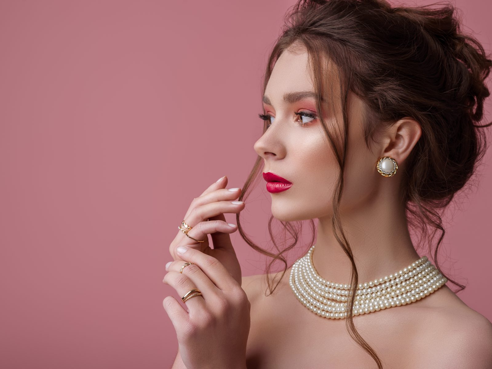 The 8 Best 2023 Jewelry Trends to Invest In  2023 Jewelry Trends