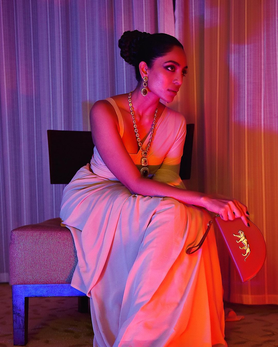 Sobhita Dhulipala Slays The Ethnic Style Game In Silk Saree Check Out