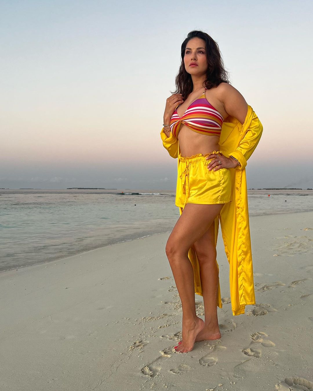 Sunny Leone Is Giving Major Wanderlust With Her Gorgeous Photos From Maldives, Check Out The Divas Sexy Pictures image image