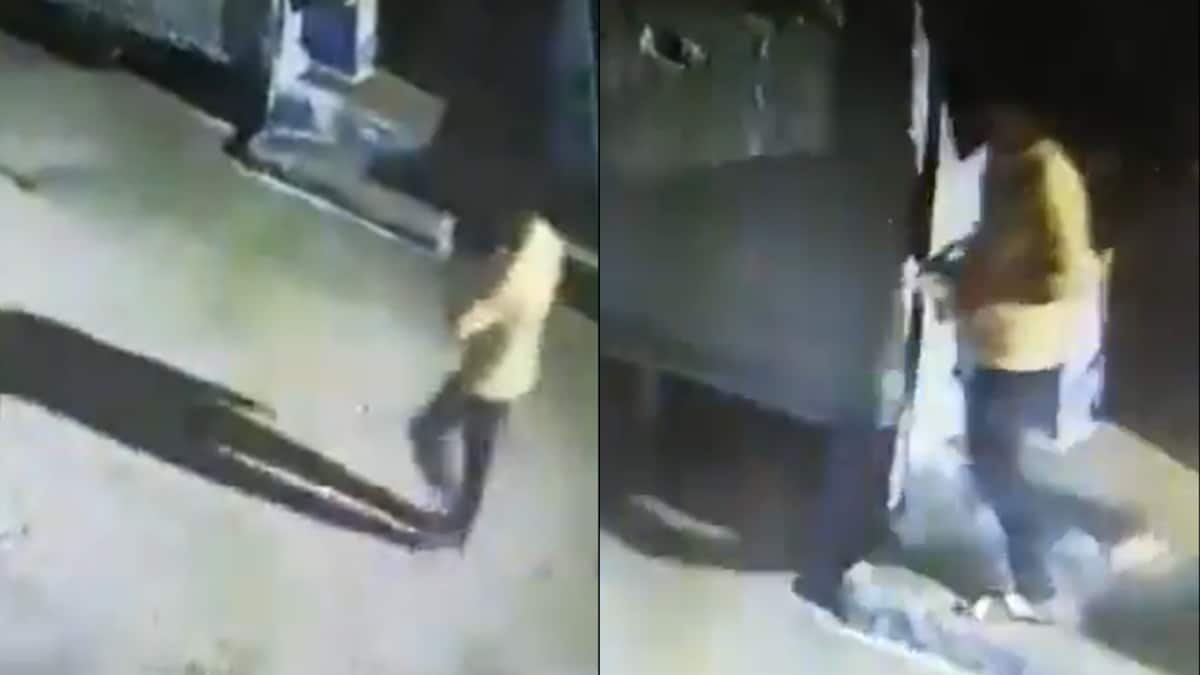 Caught On Cam Gwalior Man Steals Womens Underwear Multiple Cases Reported News18 