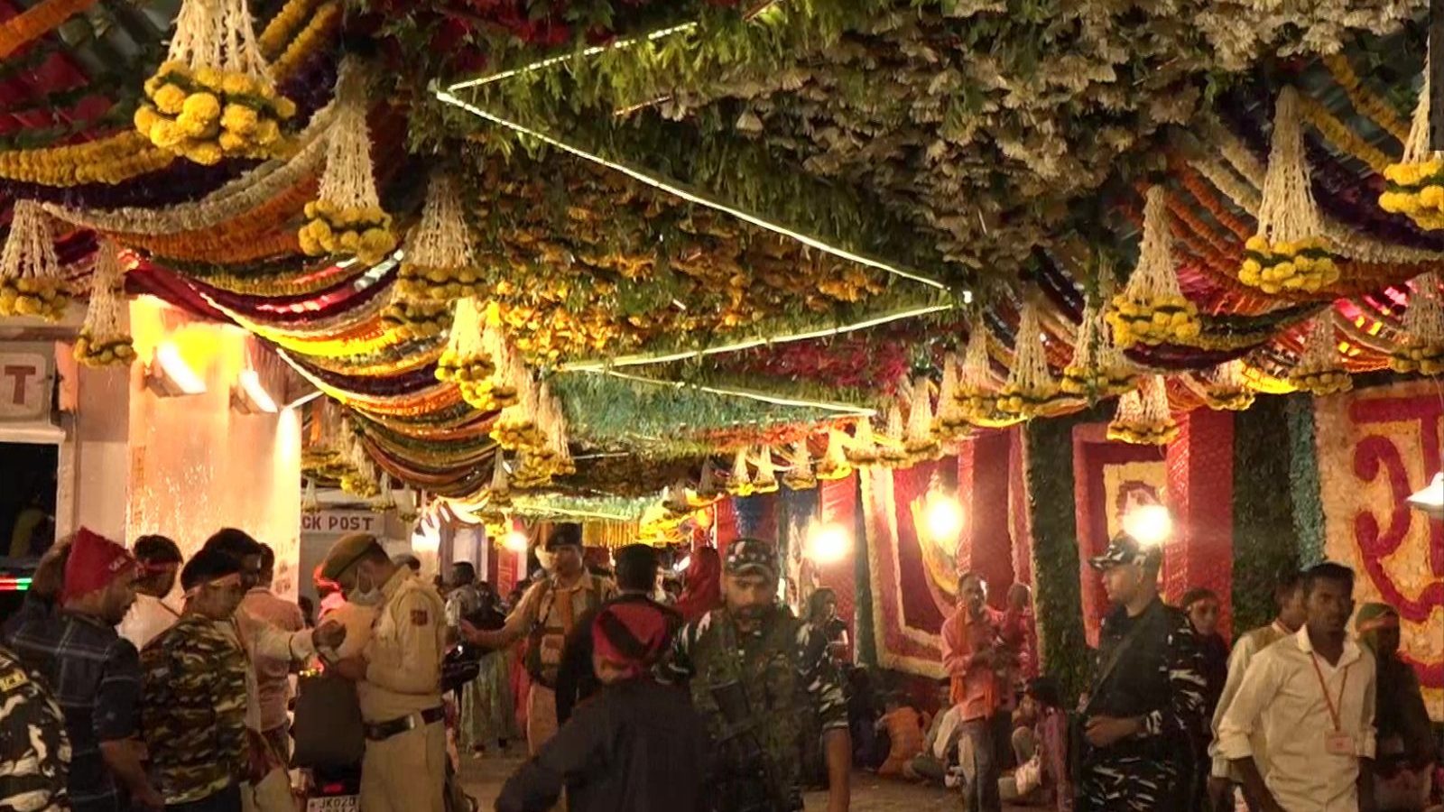 Navratri 2022: States Kickstart 9-day Festival, Vaishno Devi Decked Up to  Welcome Over 3L Pilgrims