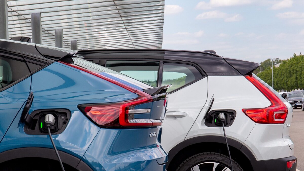 India's Subsidies For Electric Vehicles Doubled in 2022 Report News18
