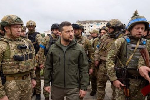 Volodymyr Zelensky º͹·ͧ Bucha  Mariupol 觡ѭѡɳͧ˴¢ͧ (Ҿ AFP)