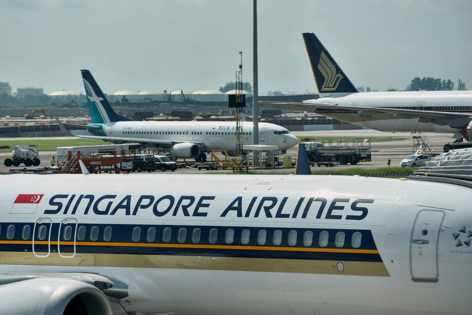 Singapore Airlines Pursues Air India Stake to Expand Market Presence ...
