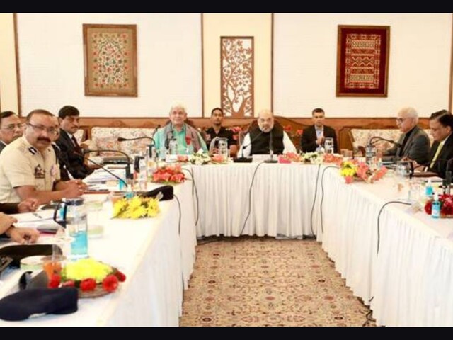 Union Home Minister Amit Shah held a review meeting in Srinagar today on the security situation in Jammu & Kashmir. (PIB)