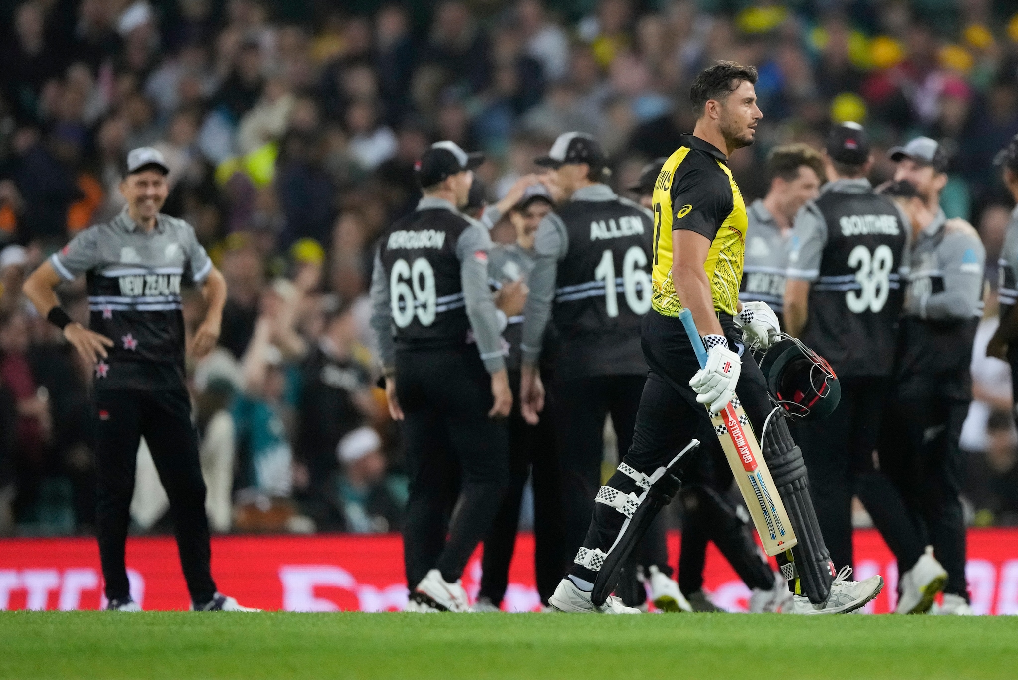 T20 World Cup 2022, Super 12: New Zealand Thrash Defending Champions ...