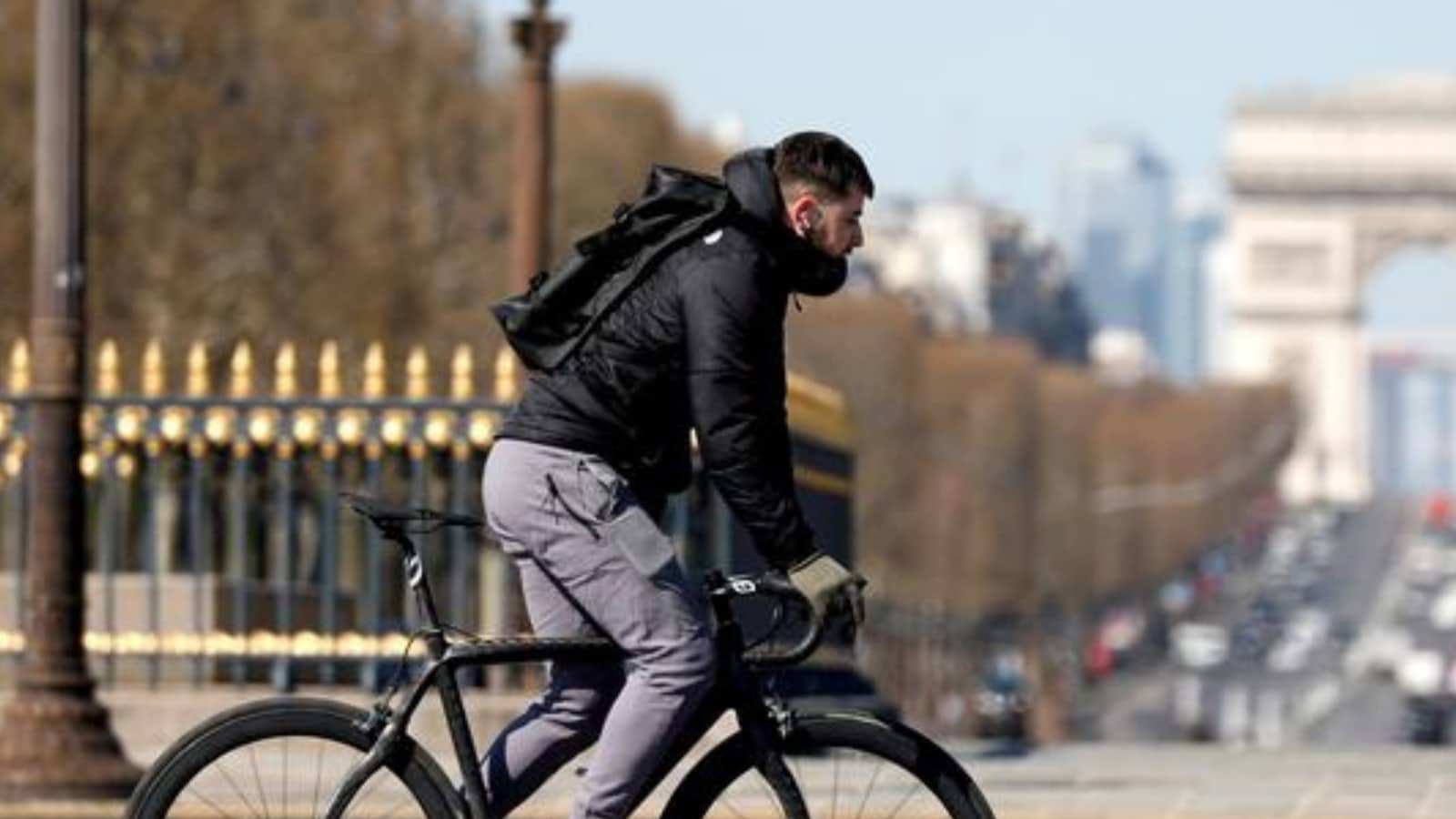 Florida Man Tries to Evade Arrest by Fleeing on Bicycle, Caught by ...
