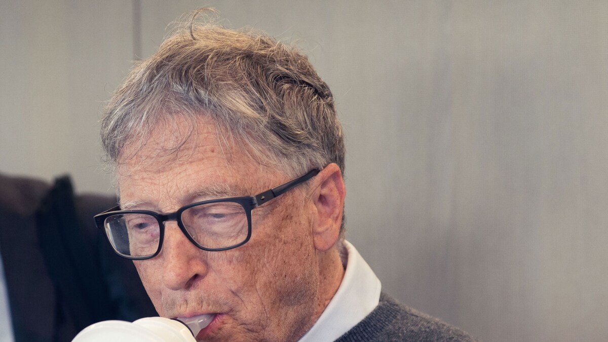 Covid Testing with a Breathalyzer? Bill Gates is Impressed With This