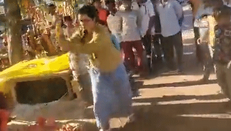 Annoyed Over Diwali Stalls Outside Her House, Ex-IAS Officer's ...