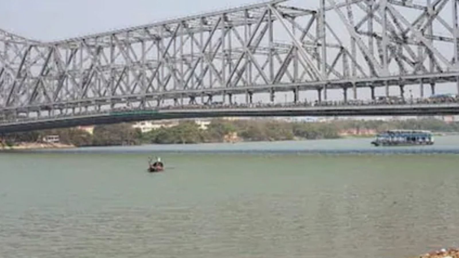 Three Persons Go Missing After High Tide In Hooghly Strikes Nimtala three-persons-go-missing-after-high-tide-in-hooghly-strikes-nimtala