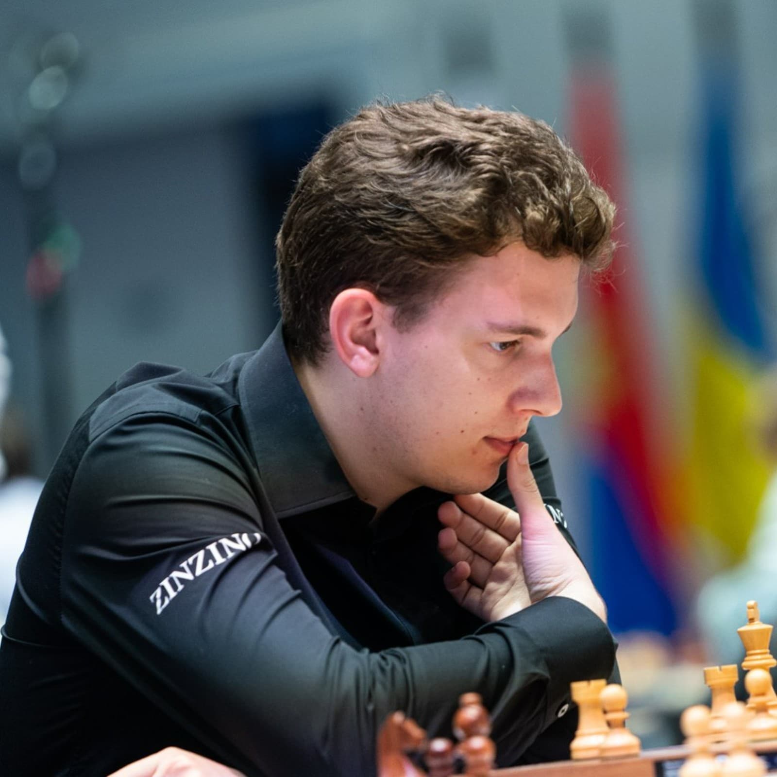 Jan-Krzysztof Duda vs Magnus Carlsen (2022)