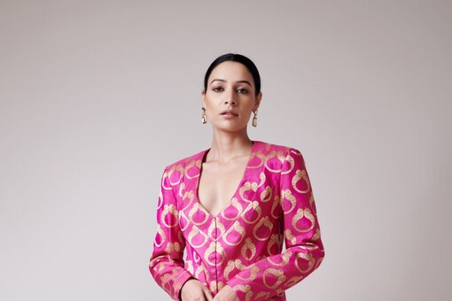 Magenta pink brocade blazer with zari bangle motifs paired with a pink pant by GG by Asha Gautam