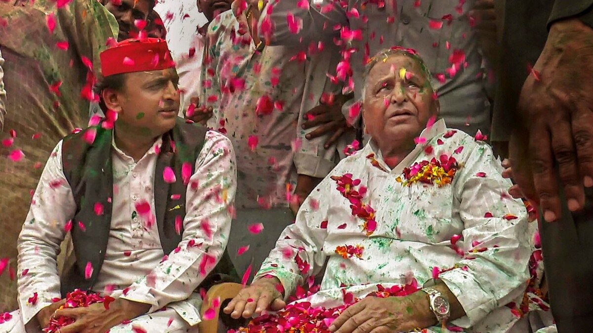 SP Saga: When Belligerent Brother, 'Misguided' Bahu & Son's Power Play Shook Mulayam, Saifai's First Family