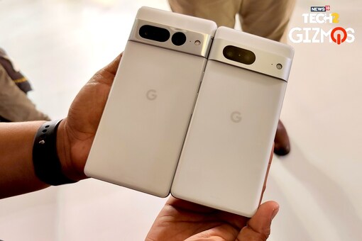Google Pixel 7 and Pixel 7 Pro smartphones unboxing video