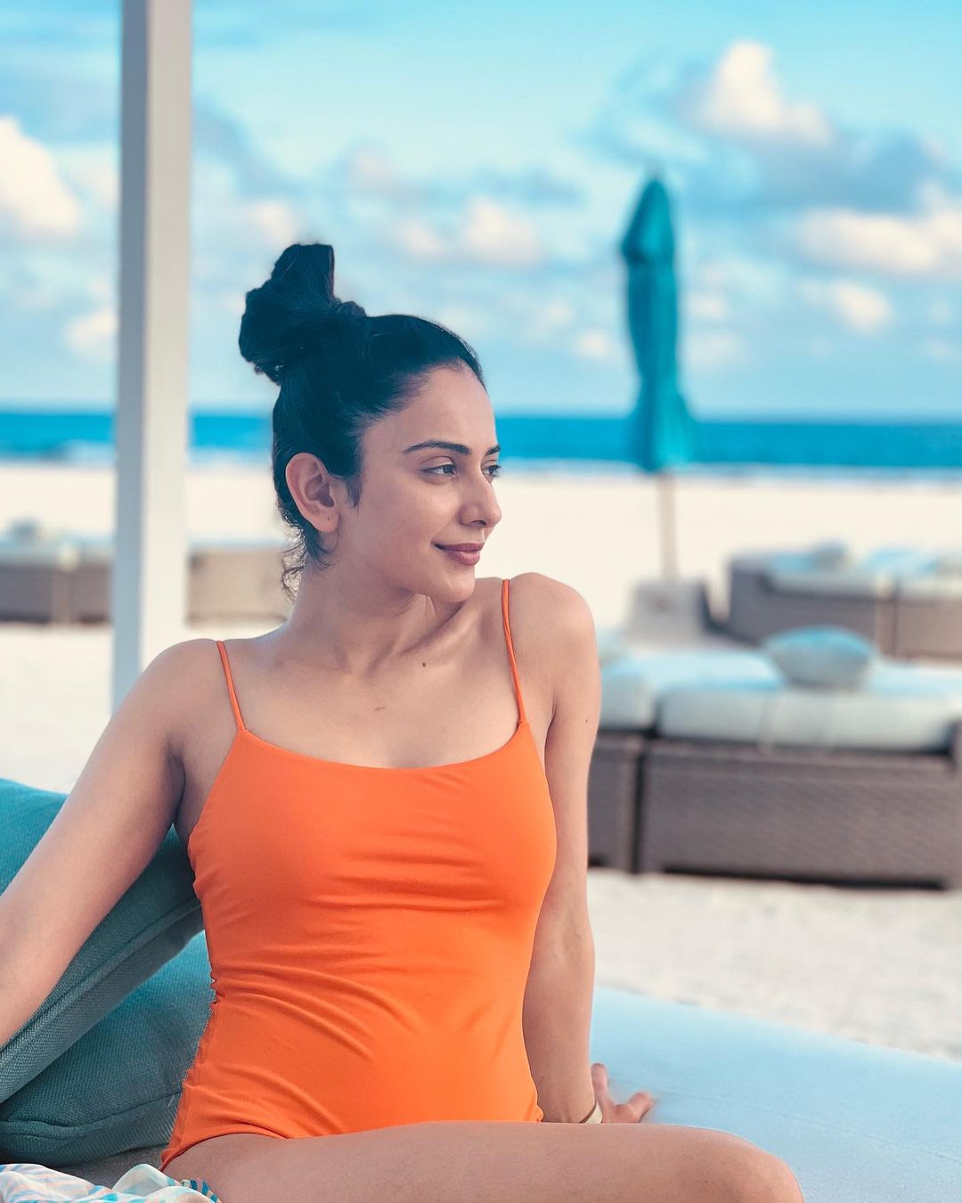 1080px x 1350px - Rakul Preet Singh Flaunts Toned Figure In Stylish Bikinis And Monokinis  During Vacay In Maldives, See Her Sexy Pictures