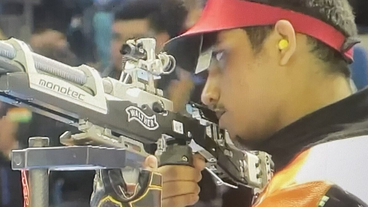 Rudrankksh Patil Emulates Abhinav Bindra to Win 10m Air Rifle Gold at ...