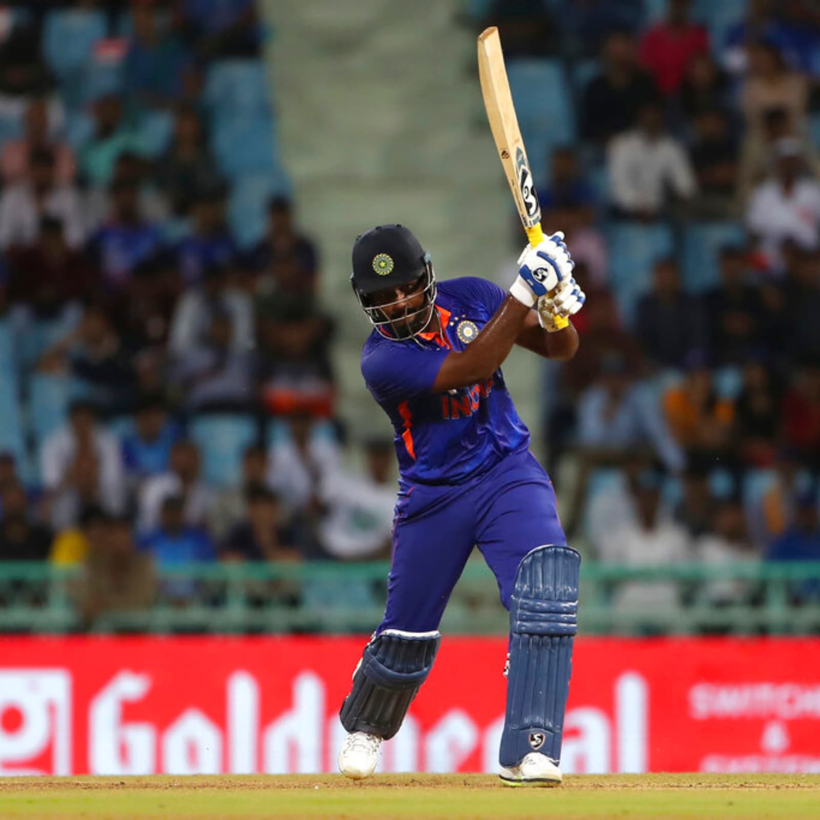 Sanju Samson Has Fans Everywhere, Makes Batting Look so Easy'