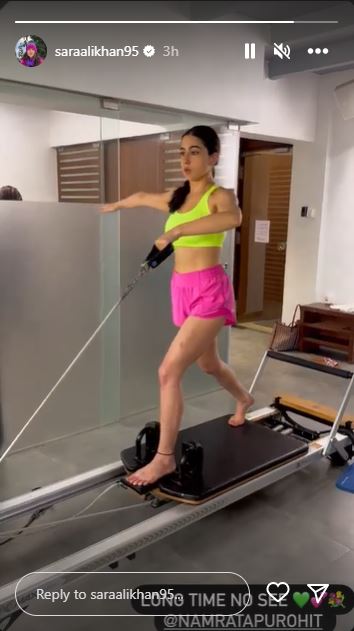 Sara Ali Khan in sports bra and shorts rigorously works out at gym. We are  inspired - India Today