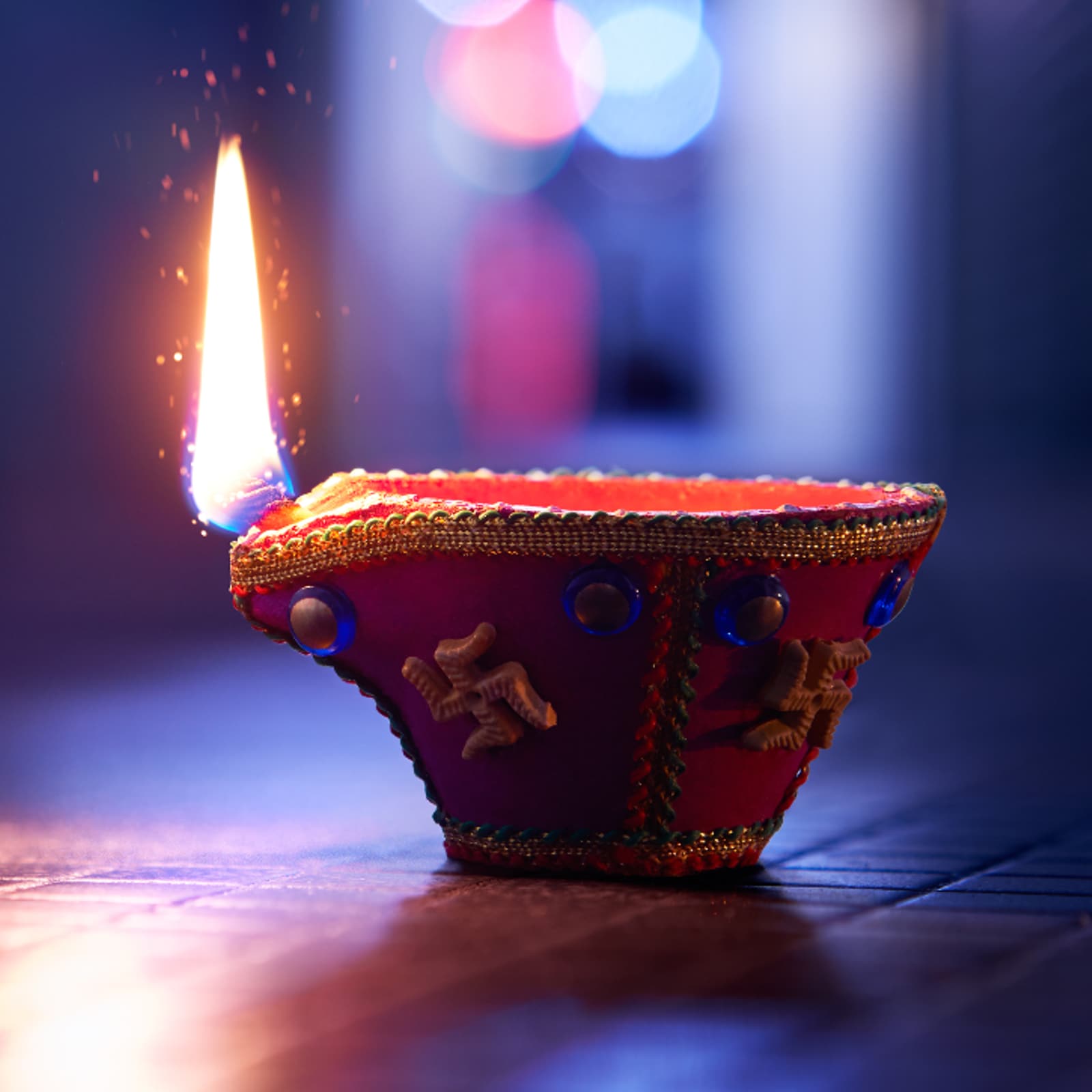 lit diyas