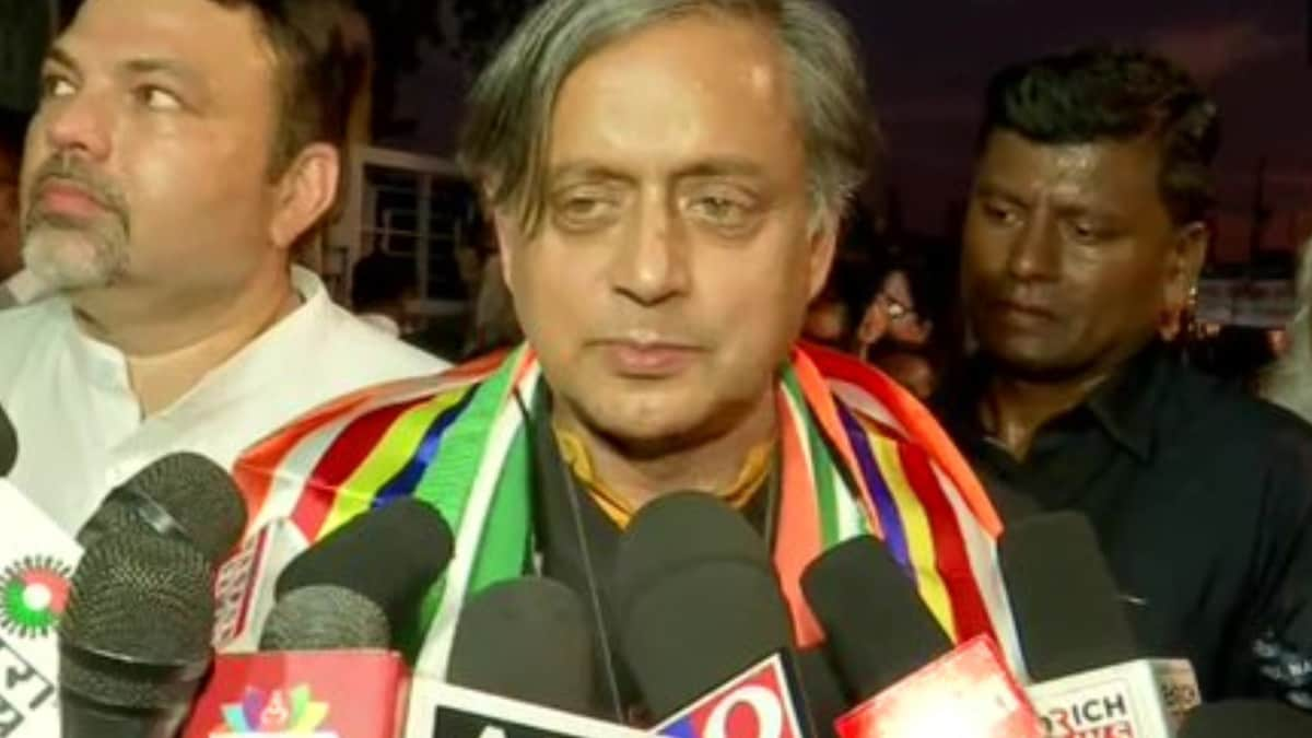 Shashi Tharoor Wants to be ‘Voice of Youths’, Says New Congress President Won't be A 'Rubber Stamp'