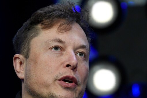 зǧõҧȢͧѹʸʴԴǡѺԴ繢ͧ Musk ѹ (Ҿ: Reuters)