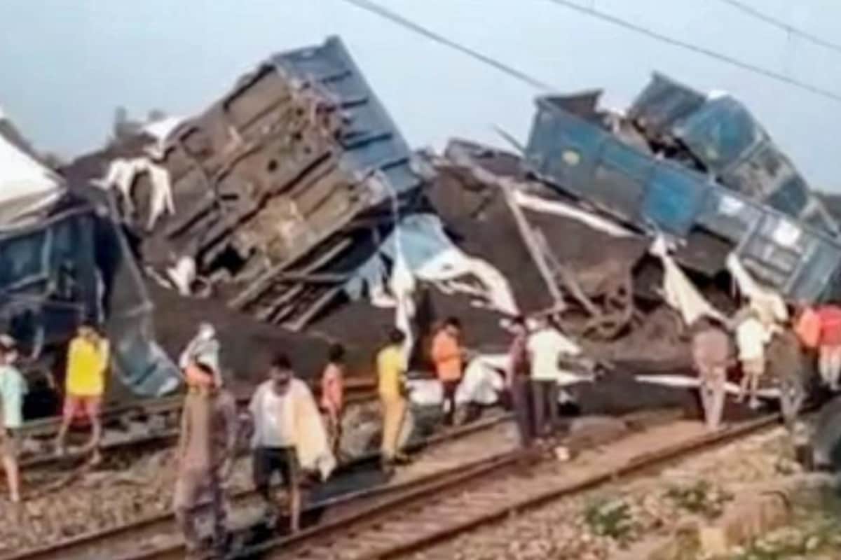 Over 50 Wagons of Goods Train Derail Near Gaya, Rail Traffic Disrupted