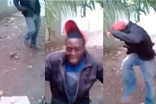 Friends Scare Man With Dummy Snake, His Reaction Leaves Internet in Splits Friends Scare Man With Dummy Snake, His Reaction Leaves Internet in Splits