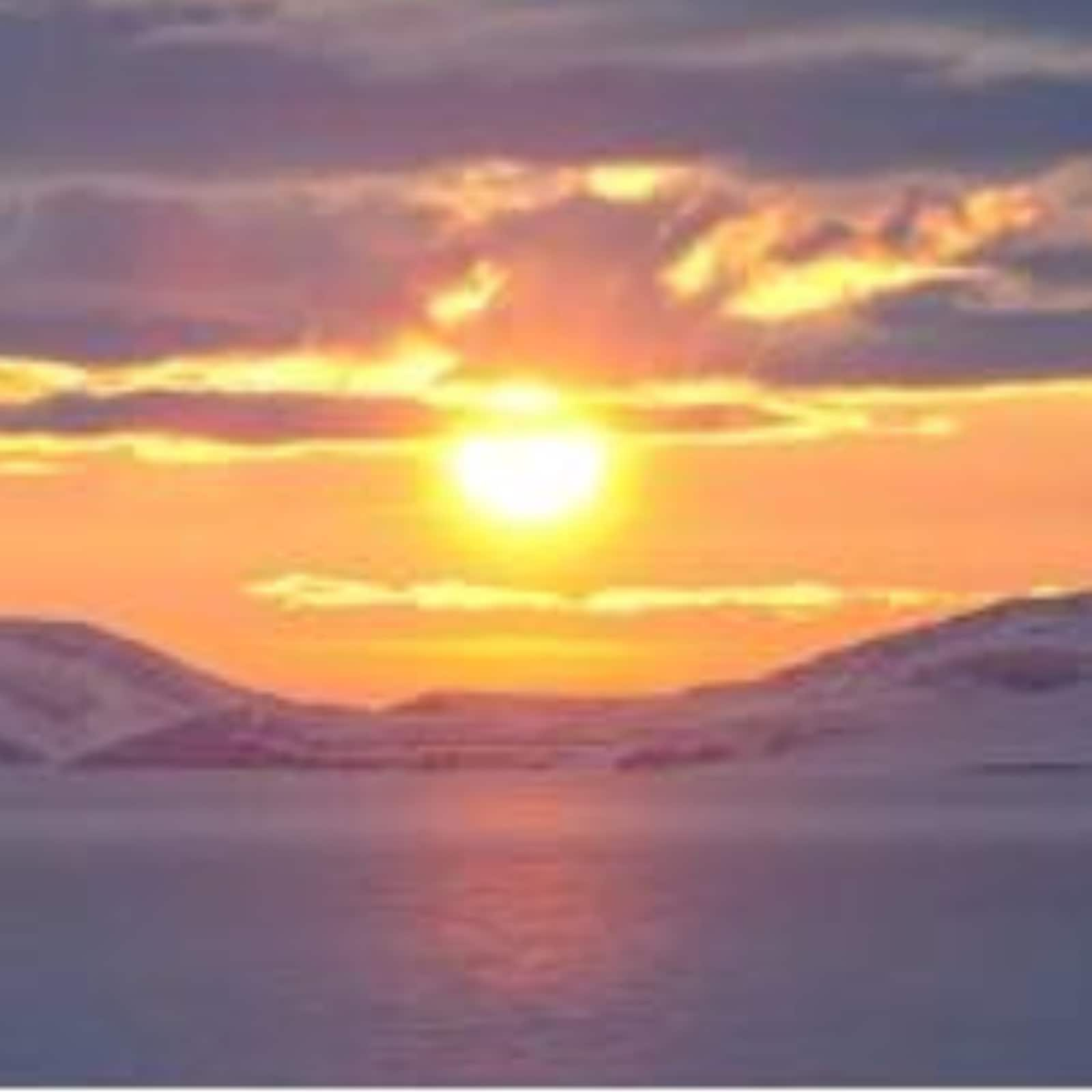 Midnight sun – Travel guide at Wikivoyage