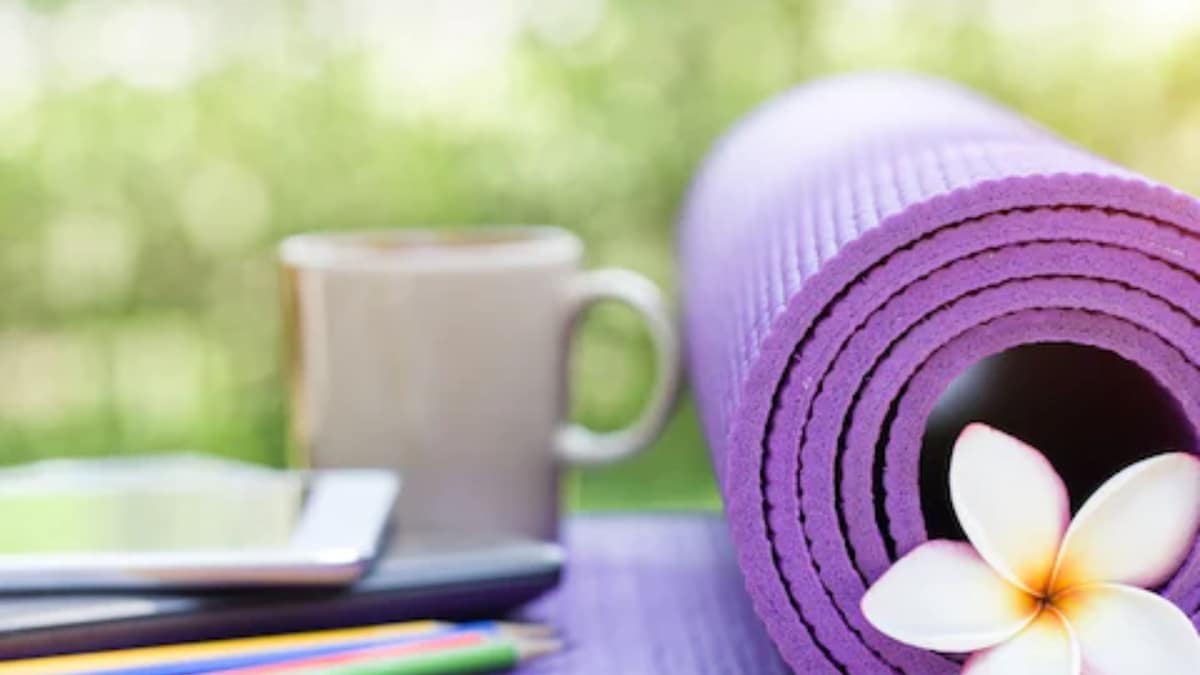 Know The Simple Steps to Keep Your Yoga Mats Germ-Free