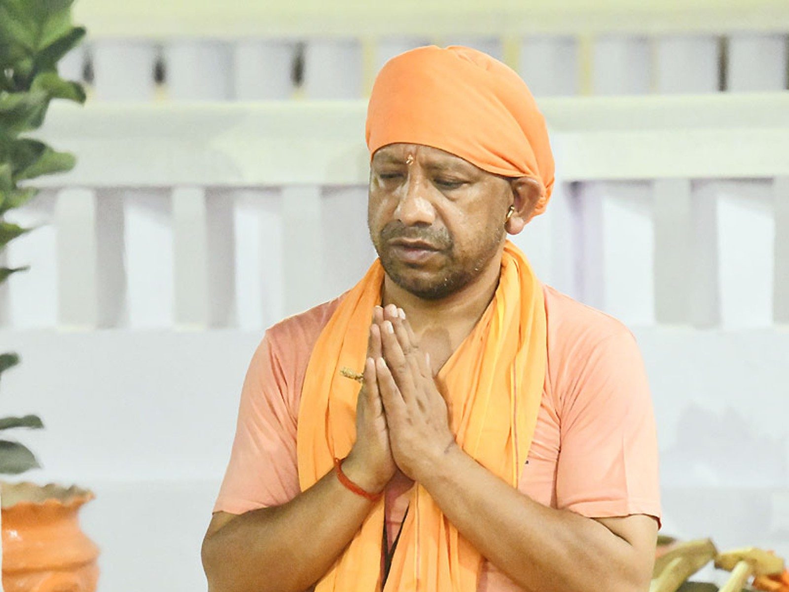 Cleanliness, Safety & Compassion Top Priorities During Navratri Festivities: UP CM Yogi Adityanath Cleanliness, Safety & Compassion Top Priorities During Navratri Festivities: UP CM Yogi Adityanath
