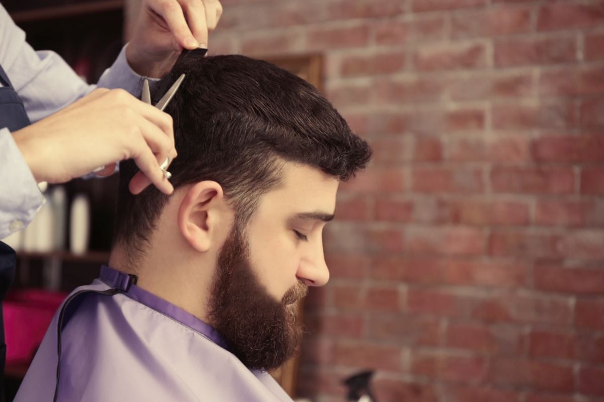 Things To Consider While Getting Your Hair Cut Done At Salon