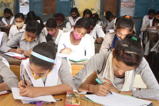 Students ought to remember that English cannot be studied or mastered in a day (Representative image)