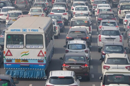 Taking to Twitter, the Delhi Traffic Police alerted commuters to avoid certain stretches. (File photo/PTI)