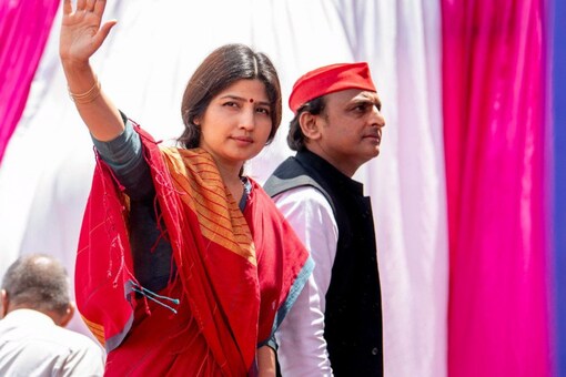 Yadav's daughter-in-law Dimple Yadav has been fielded by the SP for the seat which is considered to be the stronghold of the Samajwadi Party. (Twitter @dimpleyadav)