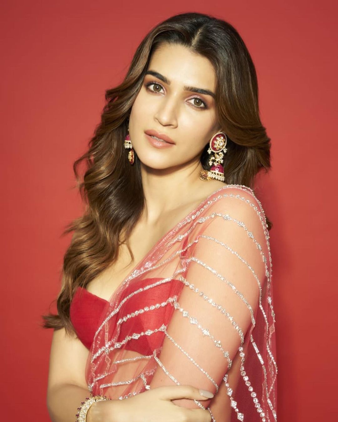 Kriti Sanon Spells Elegance In Sheer Red Sequin Saree, Check Out ...