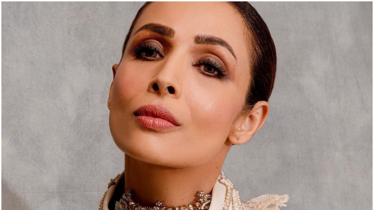 Seek Winter Fashion Inspiration From The Fashion Queen, Malaika Arora